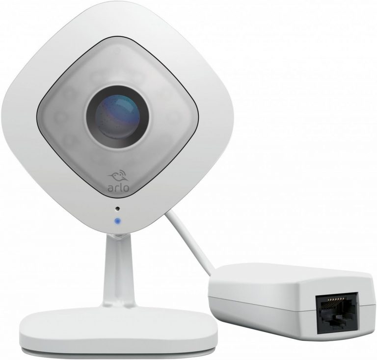 Netgear Arlo Q Plus VMC3040S IP Überwachungskamera