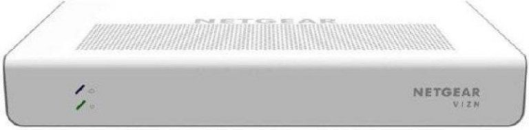 Netgear GC110 8-Port Gigabit Ethernet Smart Cloud Desktop Switch mit 2 SFP-Glasfaser-Ports